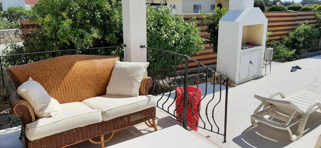 Villa Bougainvillea With Privite Pool Vasilia Exterior foto
